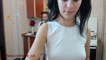 Iuliana32  05-11-2021 ridedildo Couple